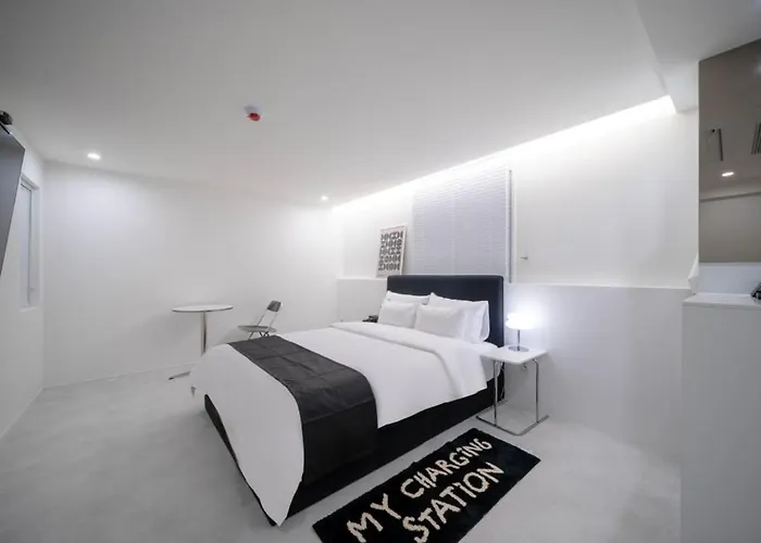 Hotel Aiden